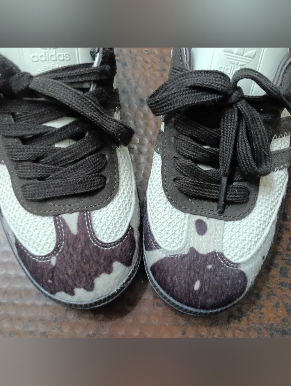 adidas Notitle x Samba Og Sz. 6.5 Brown Cow Print Unisex Sneakers - Picture 6 of 16